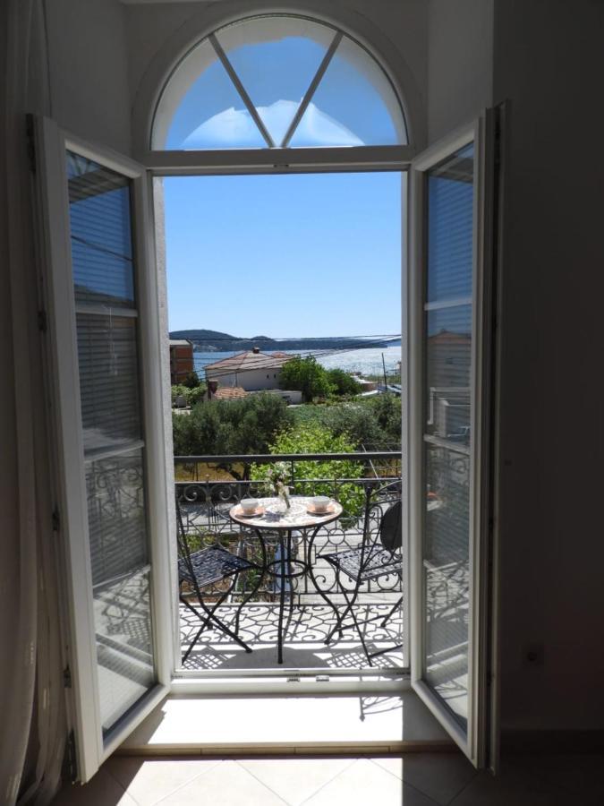 Villa Bilota Trogir Exterior photo